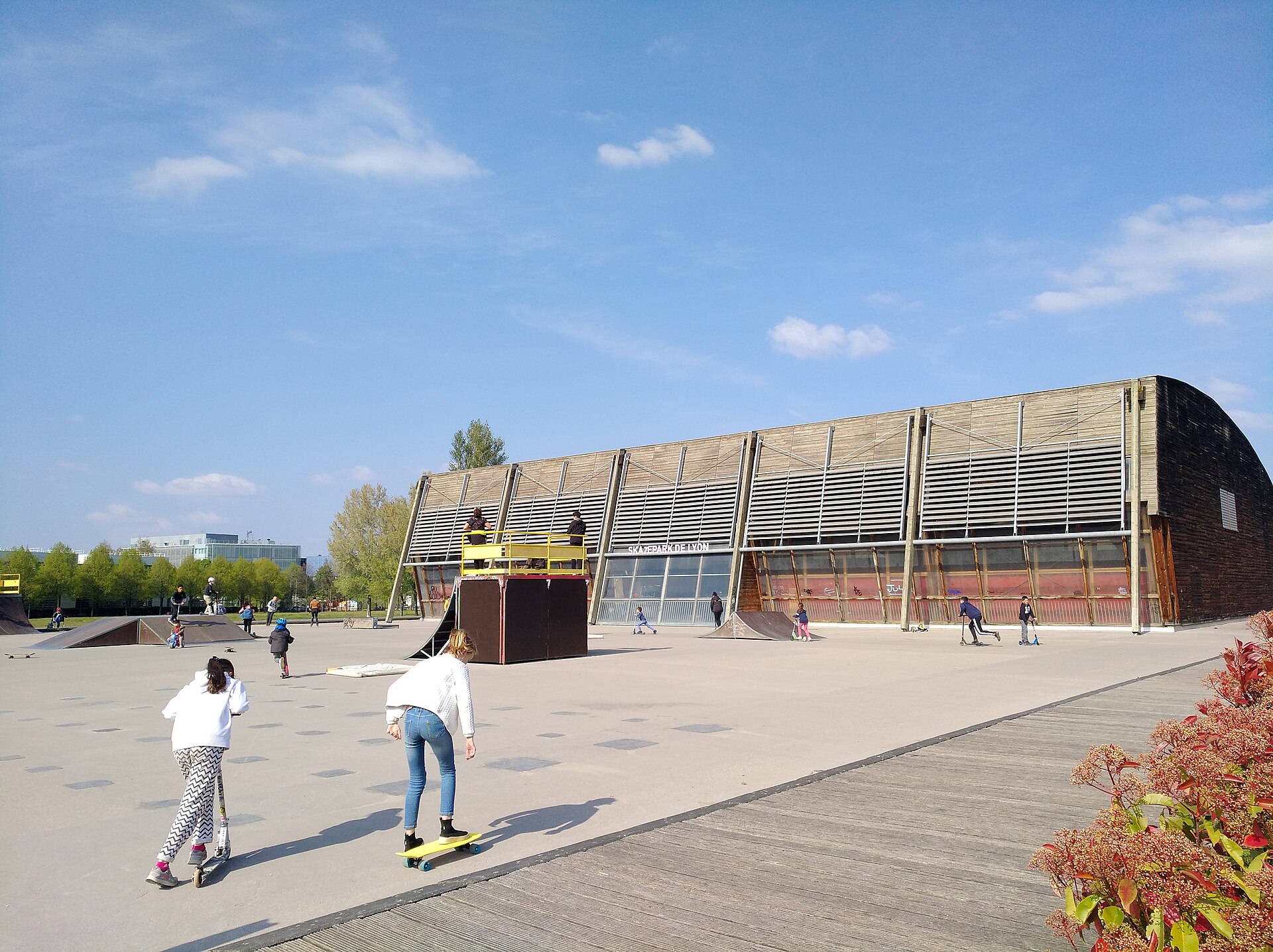 Le skatepark du parc de Gerland, en accès libre · Photo Sebleouf, CC BY-SA 4.0